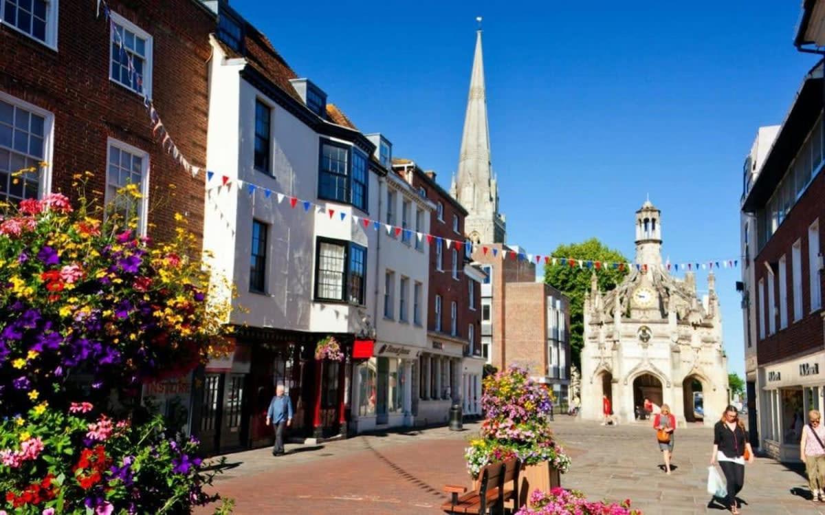 Beautiful Georgian In The Heart Of Casa de Férias *